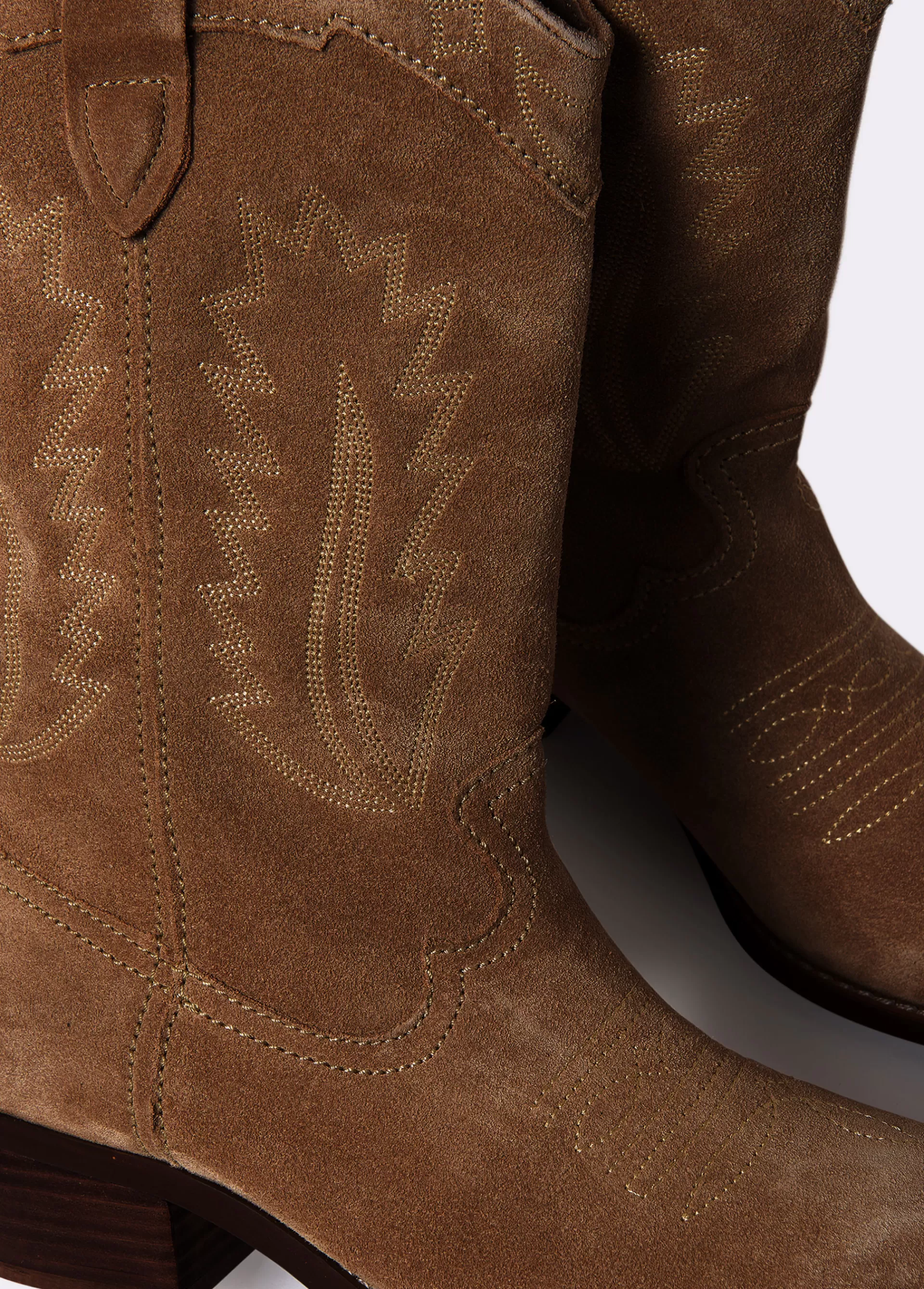 bota_piel_cowboy_3.webp Brownie Bota piel cowboy