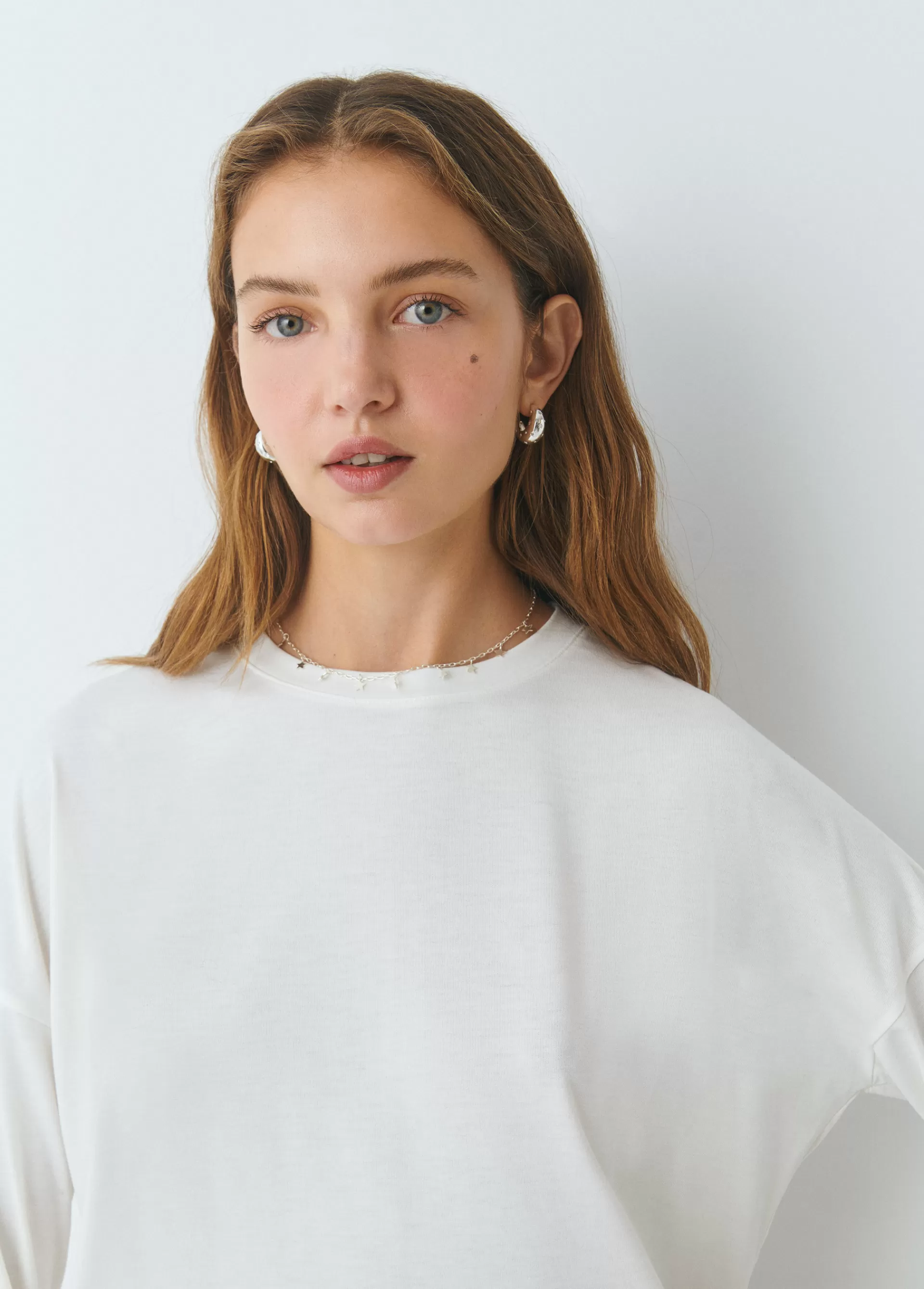 camiseta_manga_larga_bsica_2.webp Brownie Camiseta manga larga básica