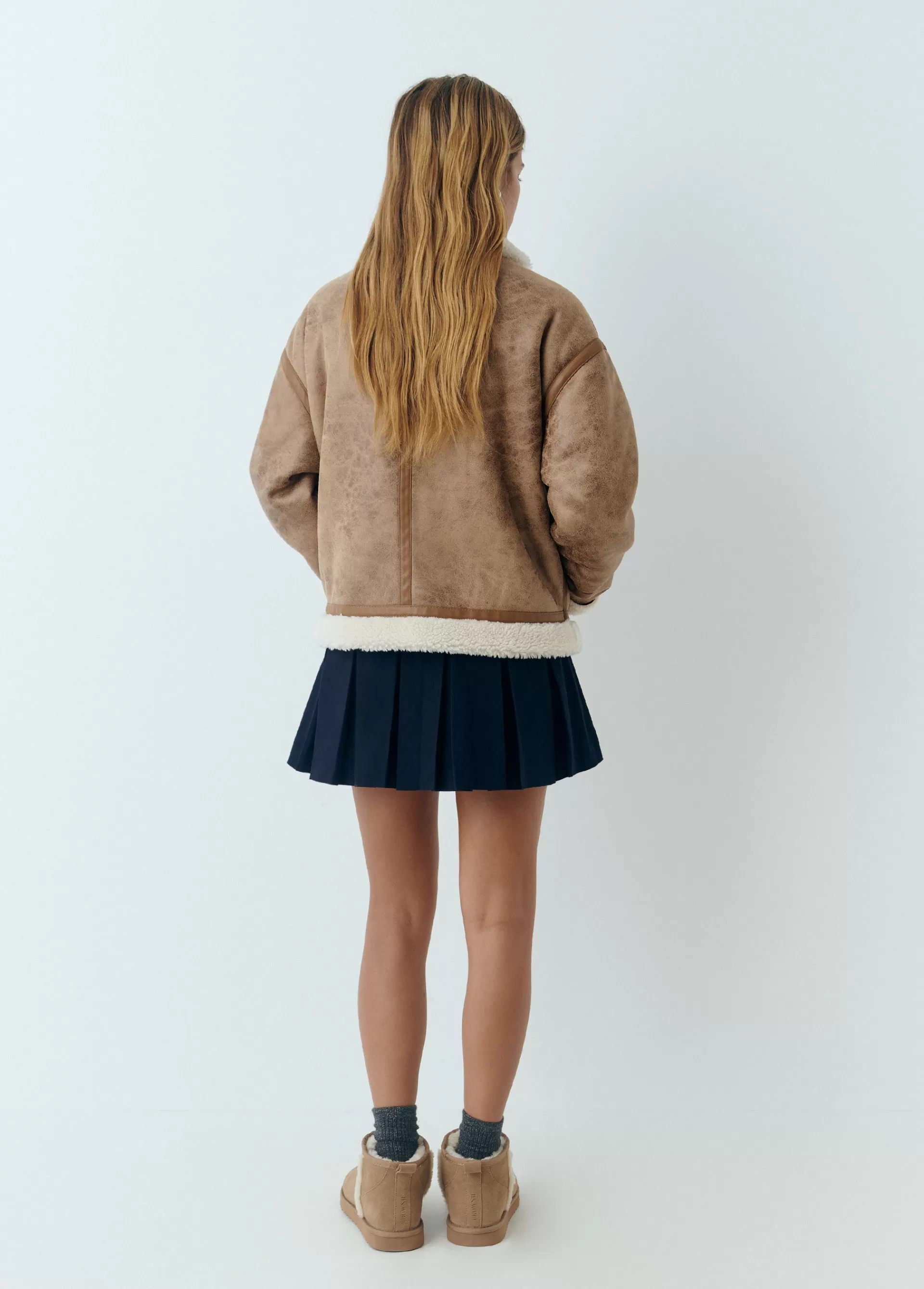 cazadora_doble_faz_efecto_piel_4.webp Brownie Cazadora doble faz efecto piel