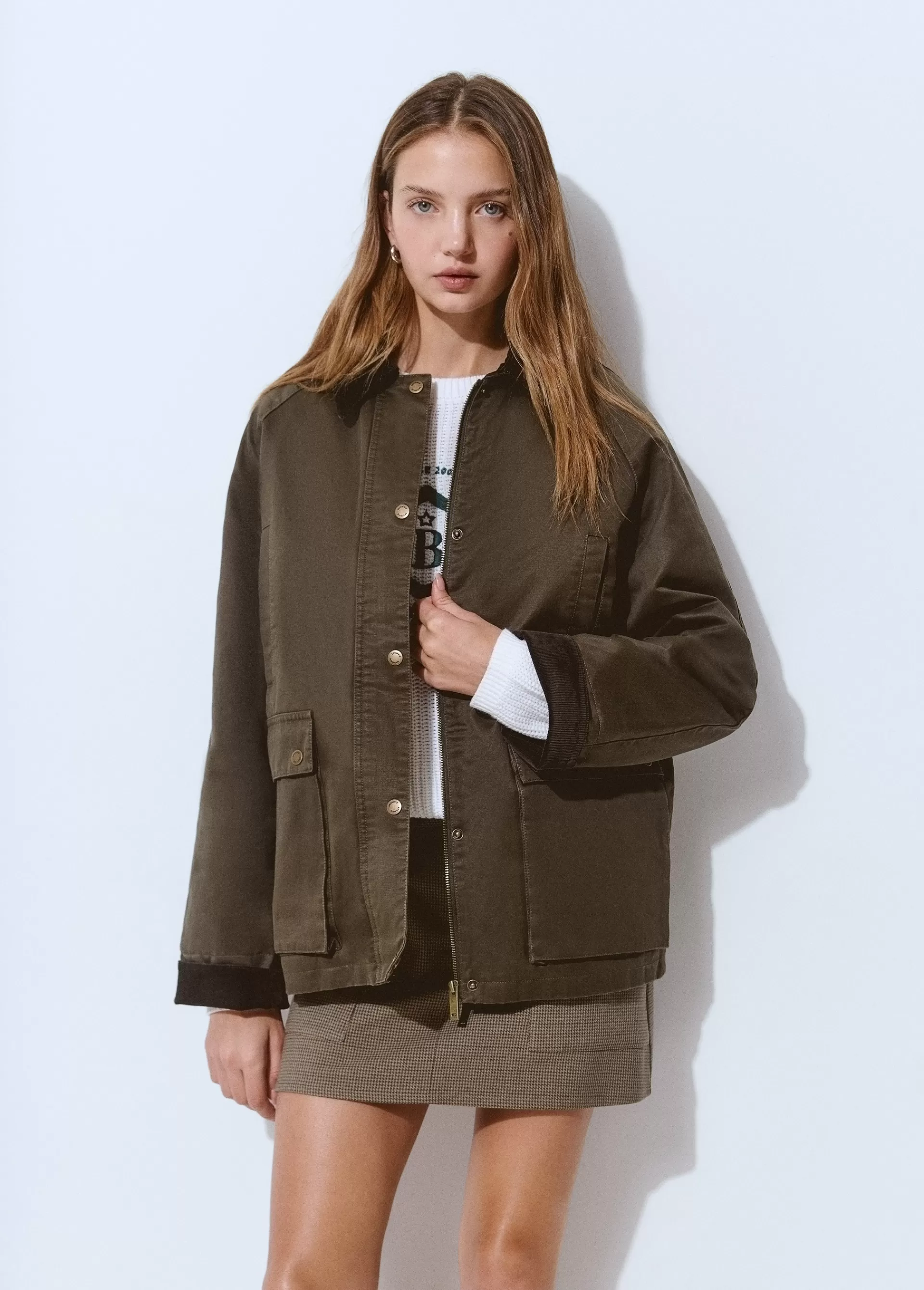 chaqueta_encerada_con_chaleco_borrego_extrable_3-1.webp Brownie Chaqueta encerada con chaleco borrego extraíble