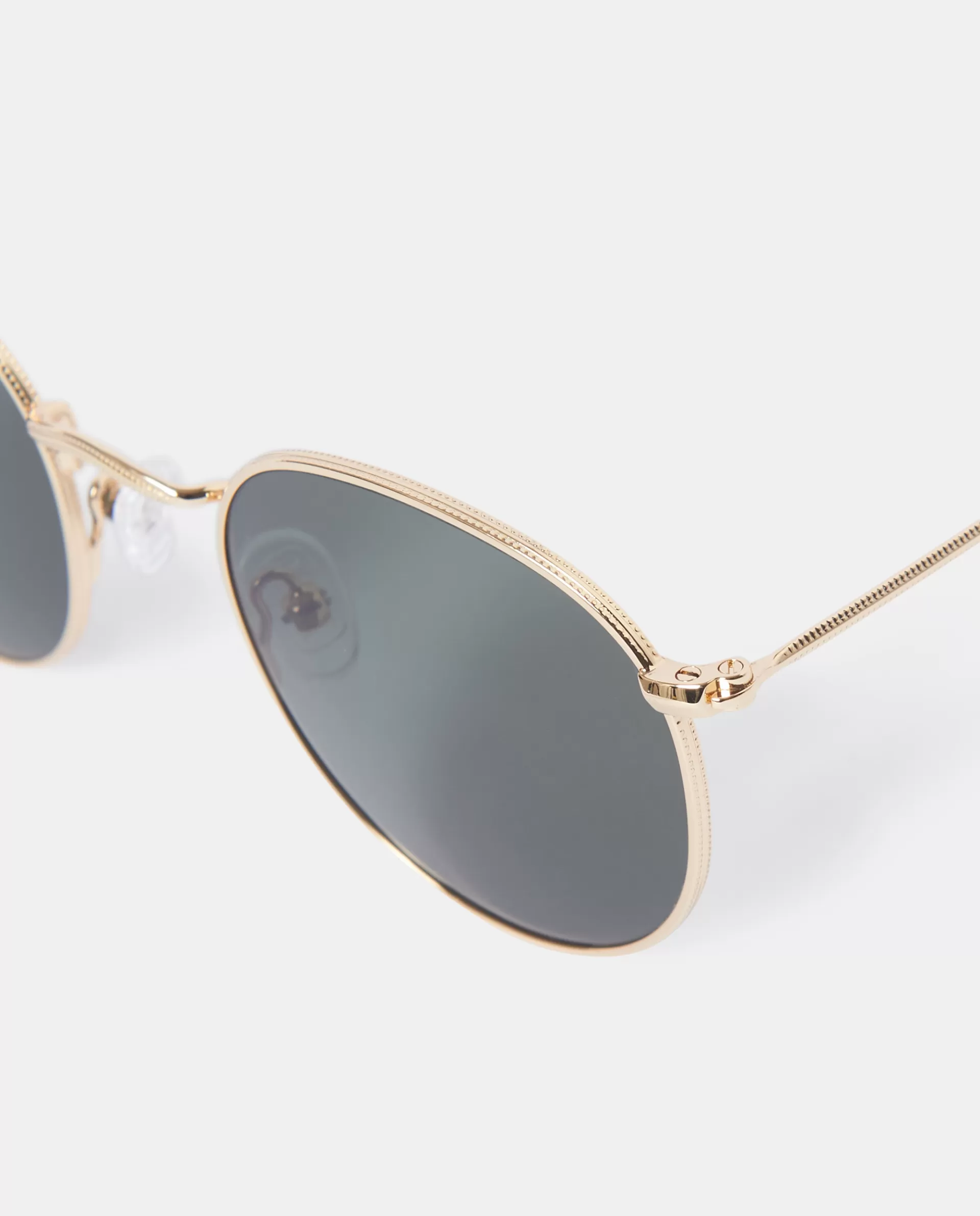 gafas_de_sol_metlicas_3.webp Brownie Gafas de sol metálicas