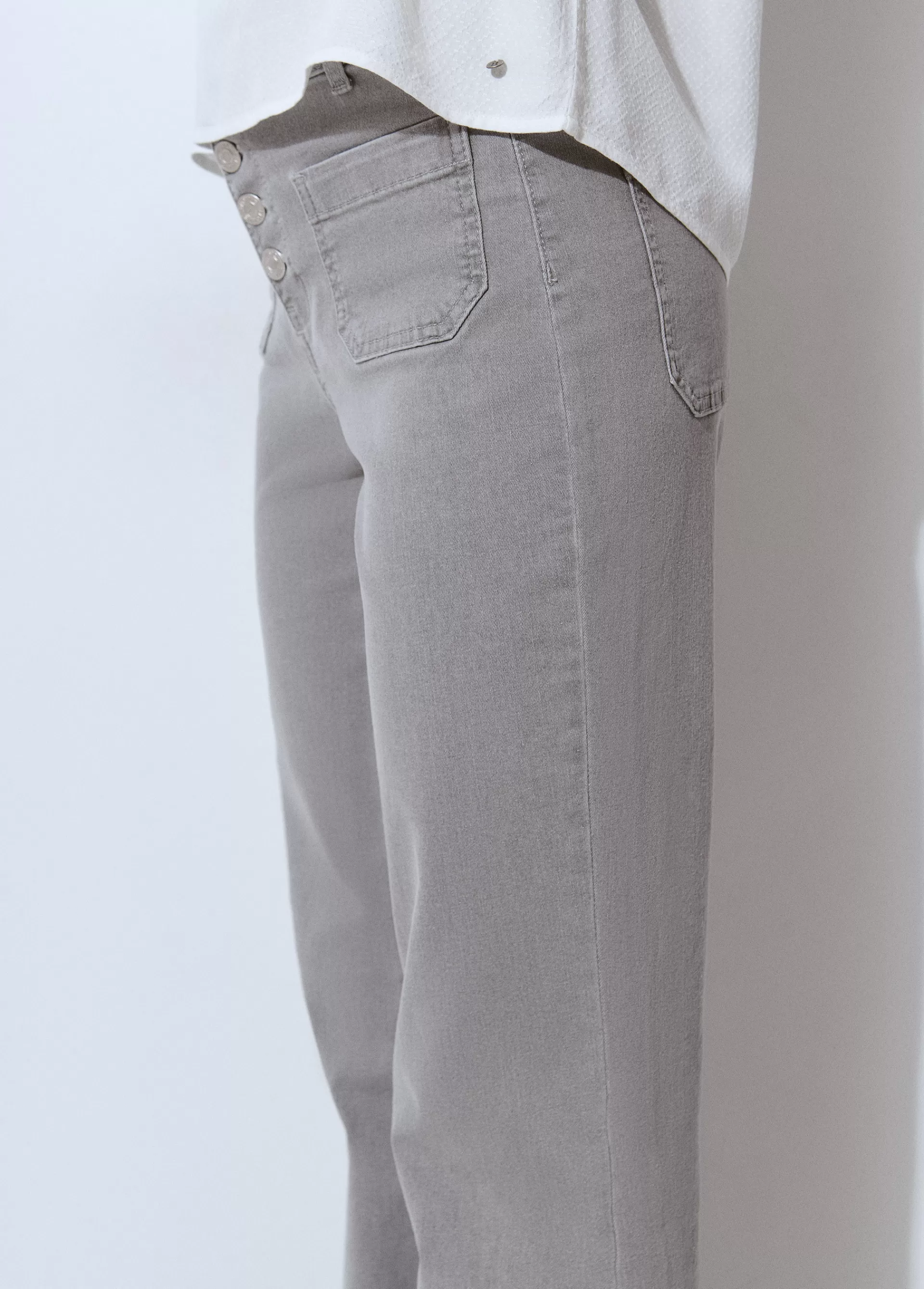 jeans_culotte_botones_frontales_2.webp Brownie Jeans culotte botones frontales