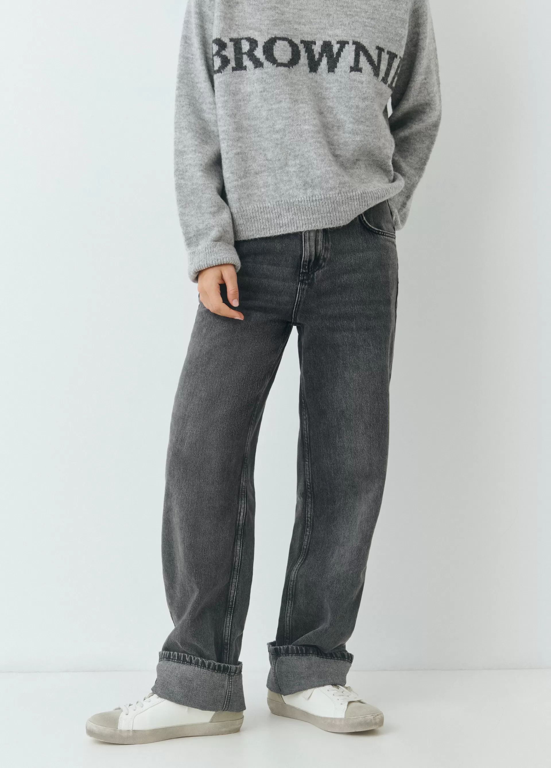 jeans_rectos_cinco_bolsillos_3-1.webp Brownie Jeans rectos cinco bolsillos