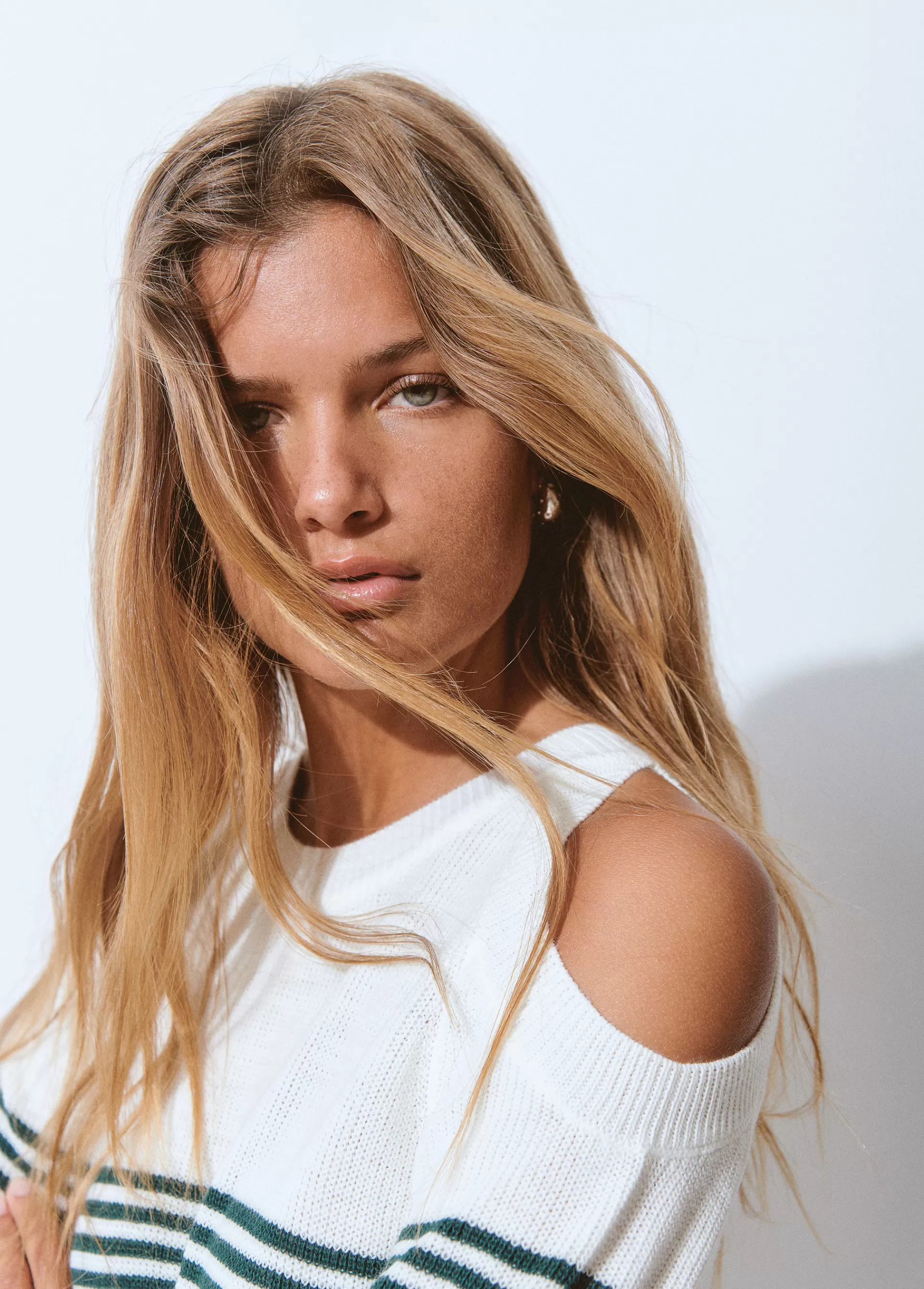 jersey_aperturas_hombros_rayas_2.webp Brownie Jersey aperturas hombros rayas