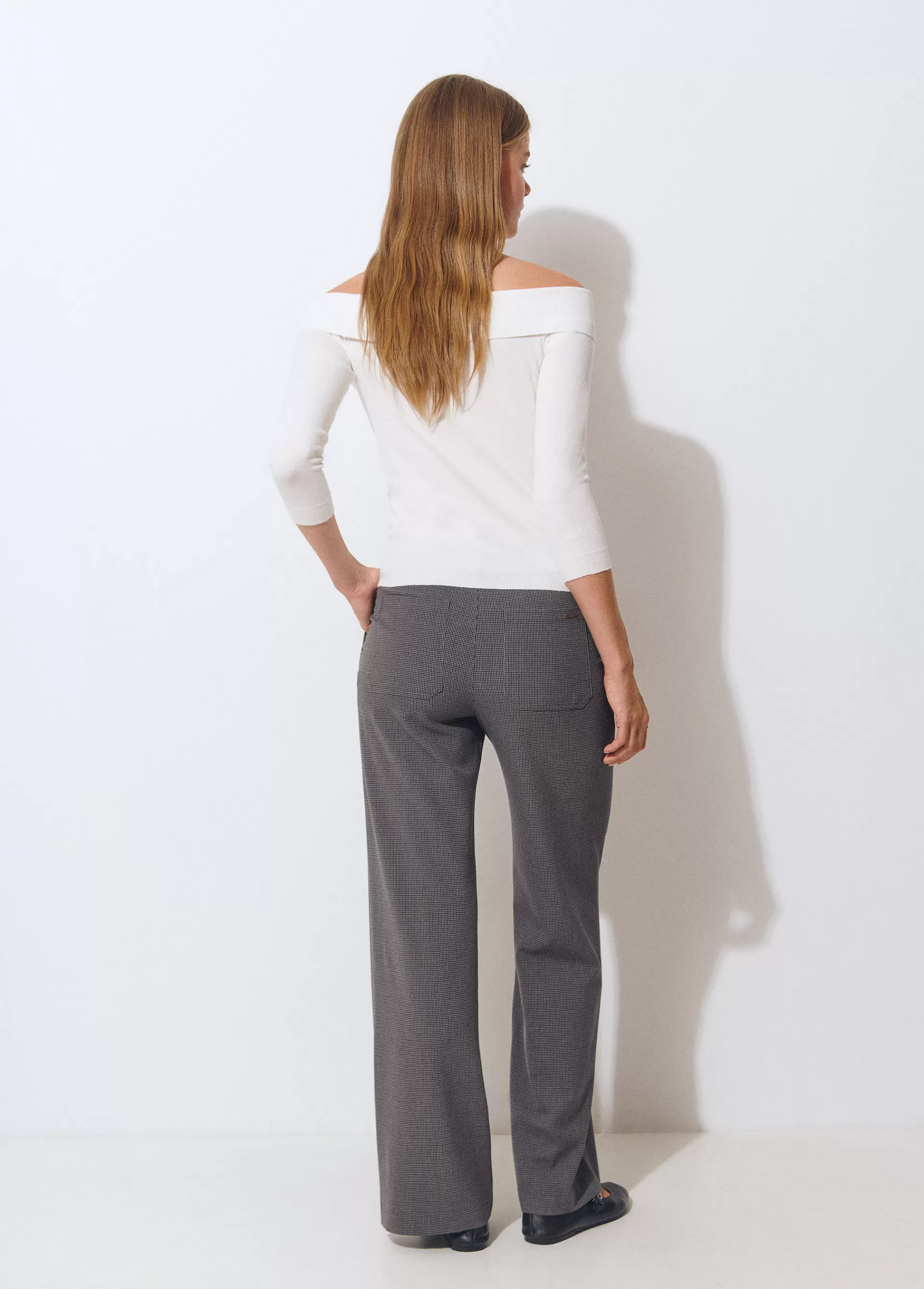 pantaln_flare_cuadrito_4.webp Brownie Pantalón flare cuadrito