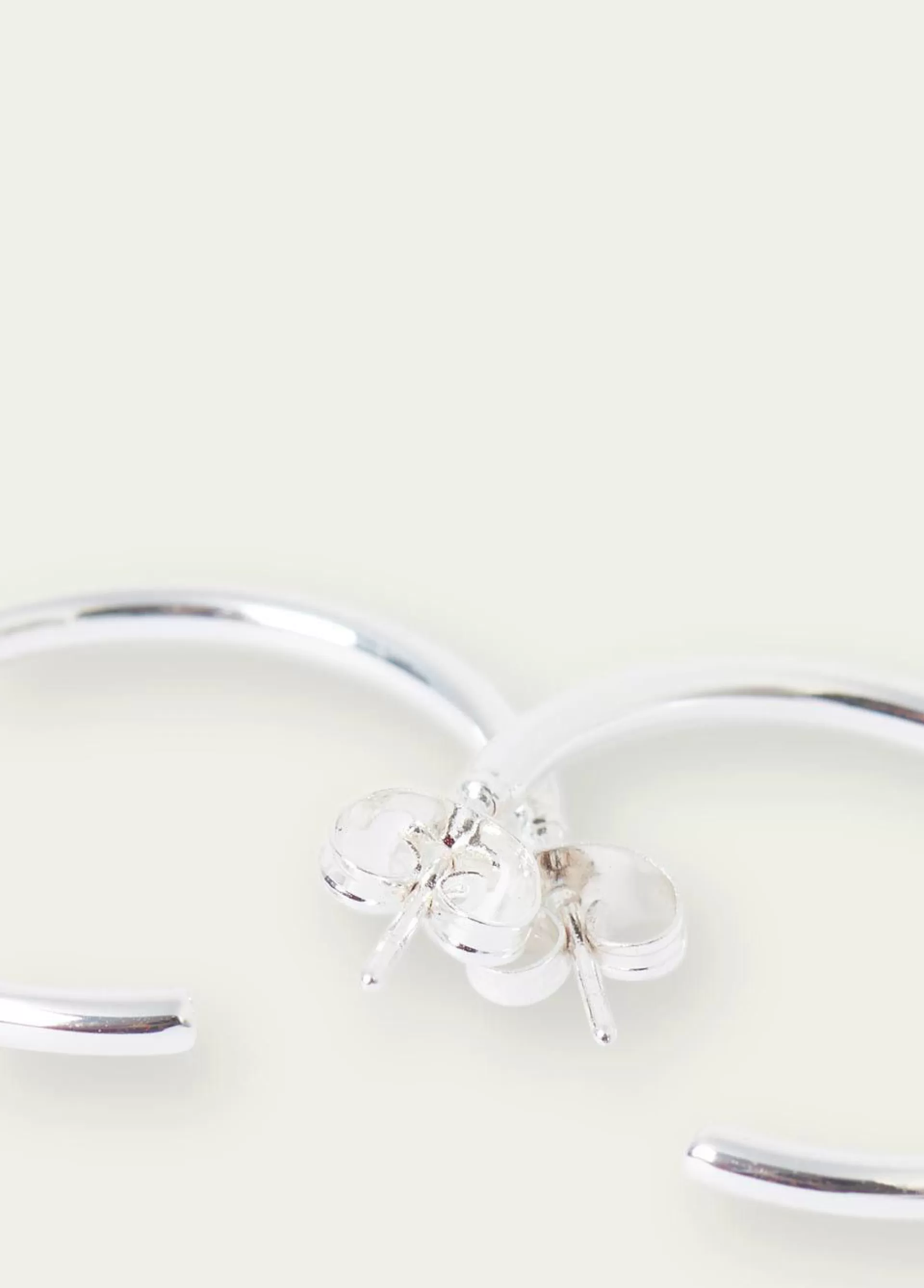 pendiente_aro_mediano_3-1.webp Brownie Pendiente aro mediano