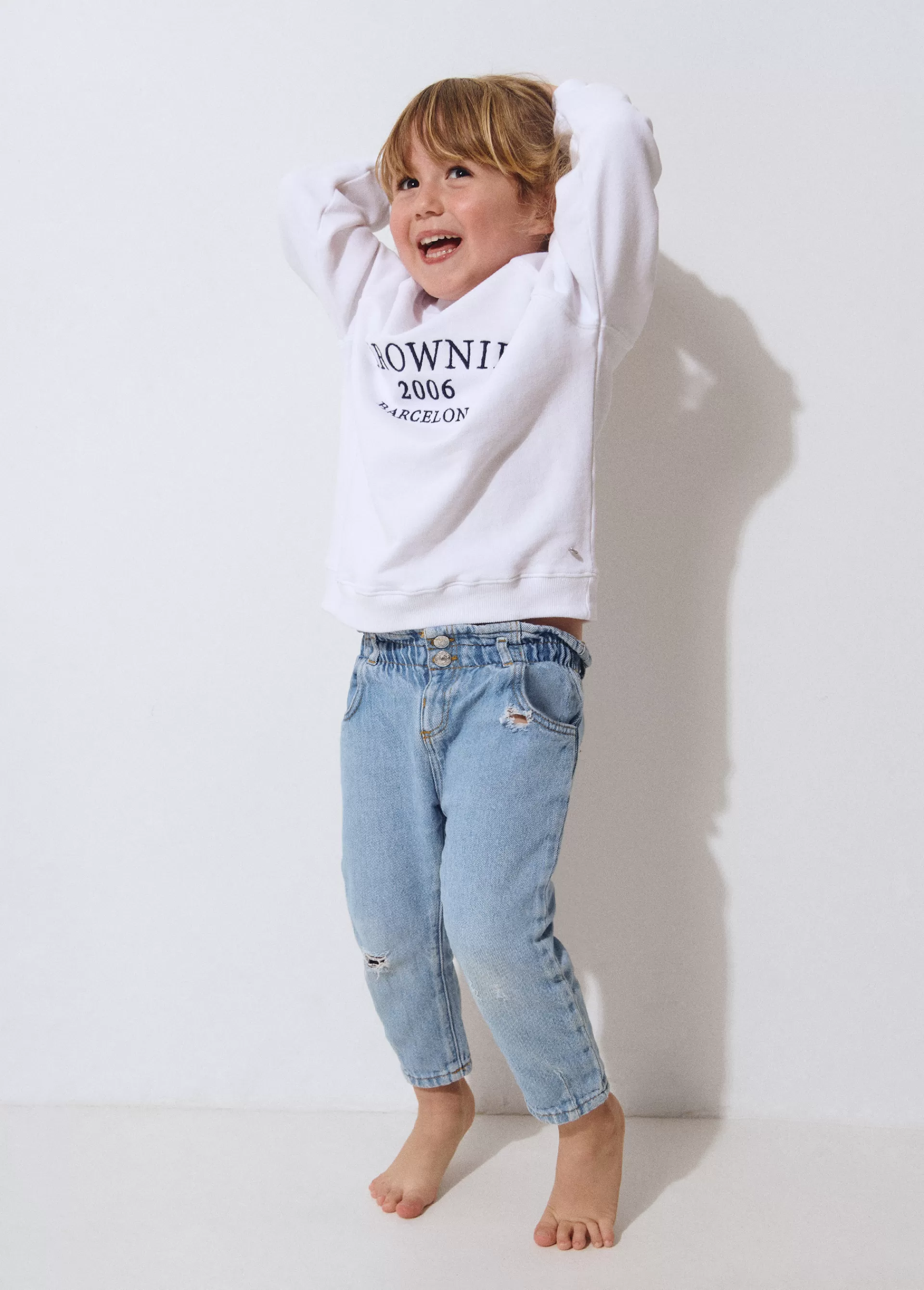 sudadera_bordada_manga_ranglan_kids_3.webp Brownie Sudadera bordada manga ranglan kids