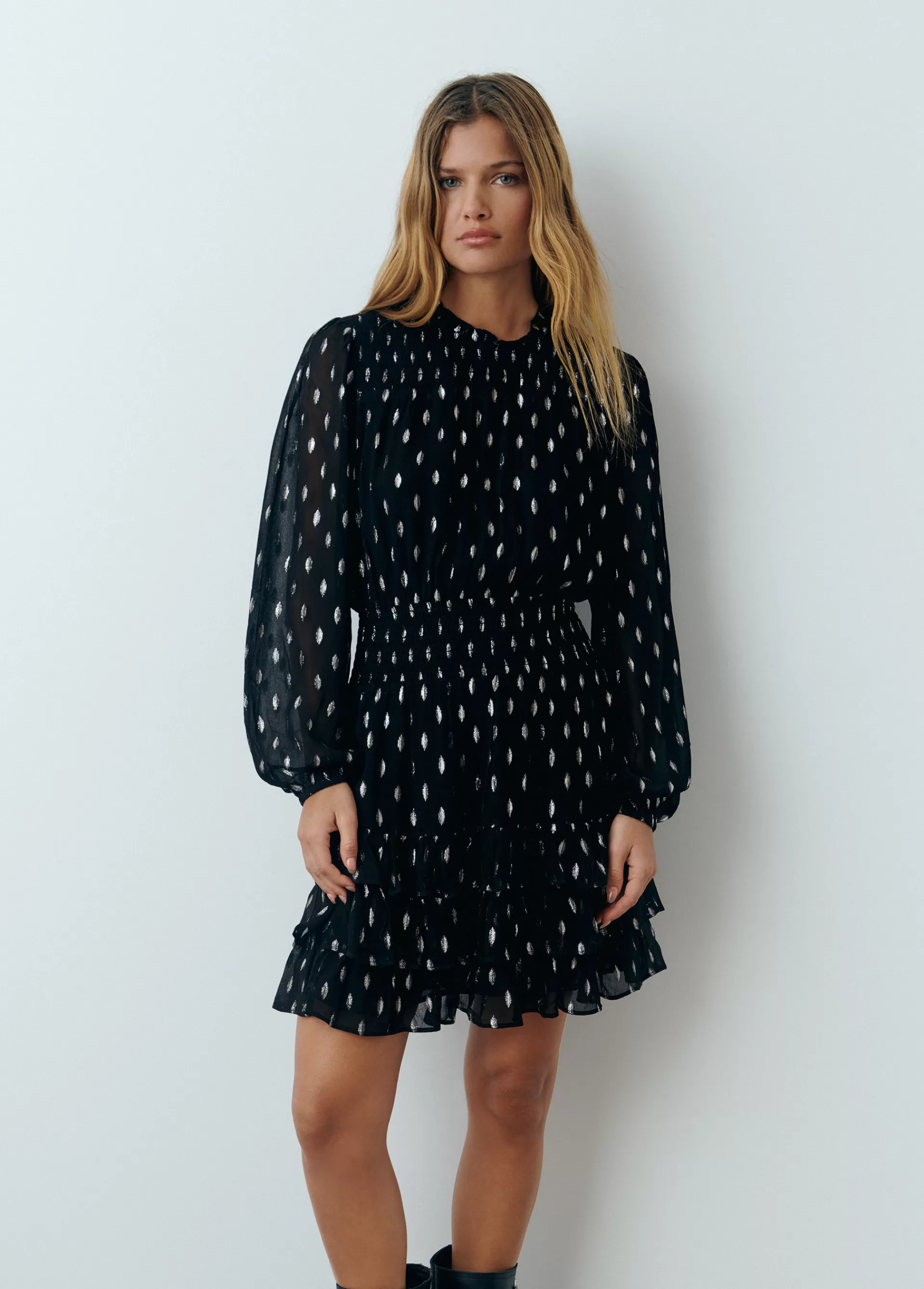 vestido_brillo_smock_cintura_3.webp Brownie Vestido brillo smock cintura