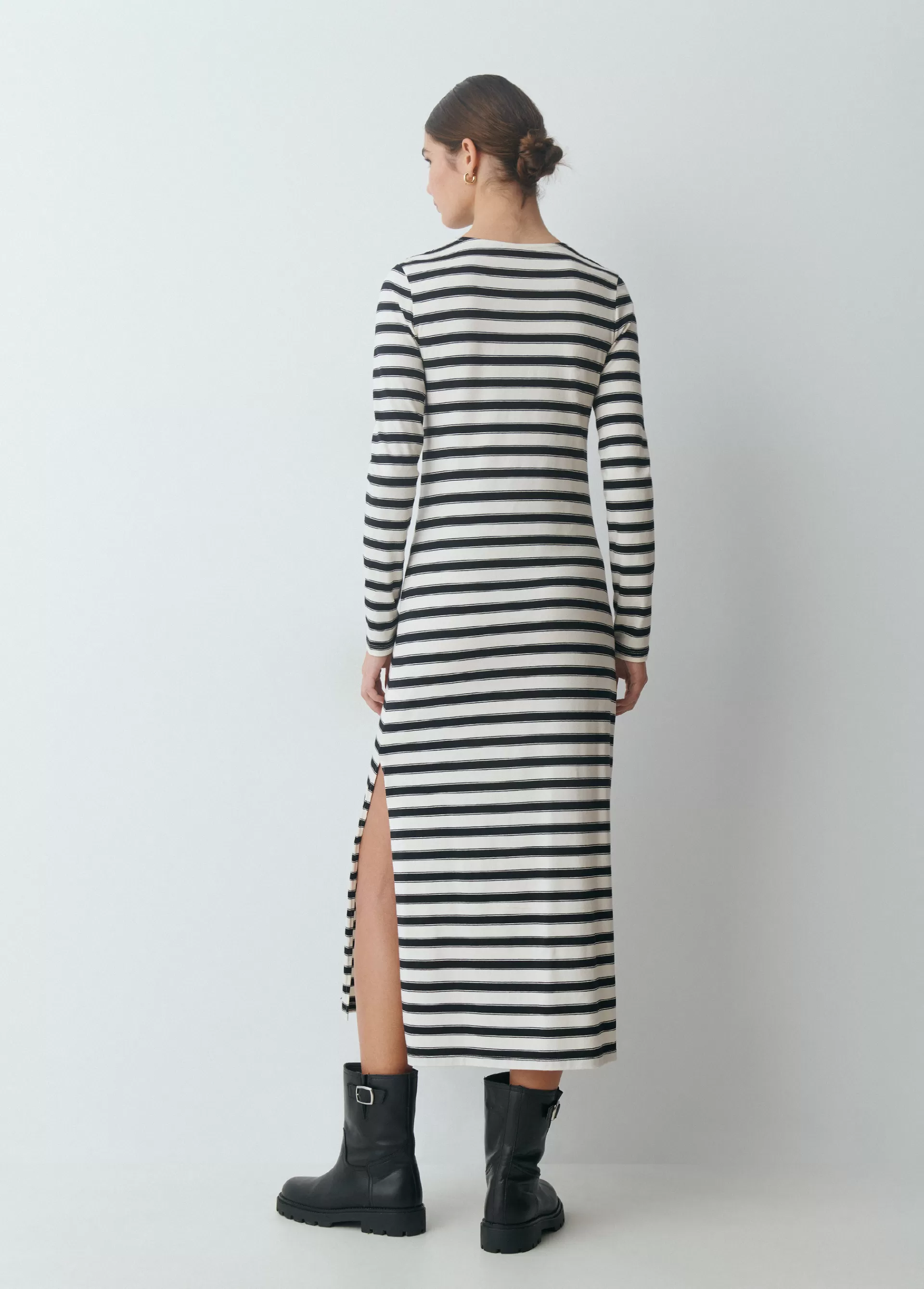 vestido_largo_raya_tejida_3.webp Brownie Vestido largo raya tejida